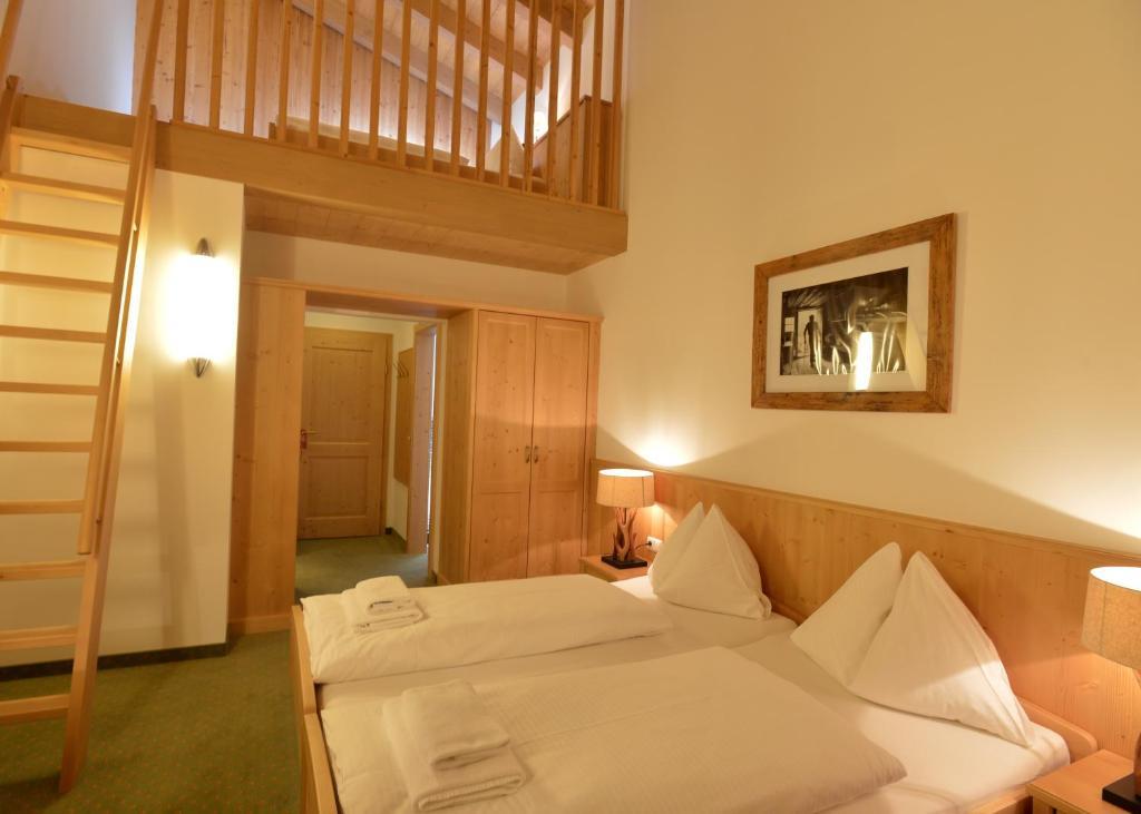 Hotel St. Florian - Kaprun Phòng bức ảnh